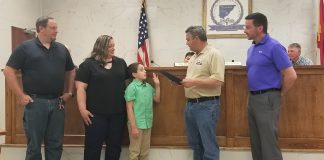 Hanceville Elementary student raises $200 to buy lunch for classmates jeff_gable_amy_gable_aj_nail_and_tommy_johnson.jpg