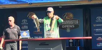 Local anglers Wiggins, Arnold finish strong at Basspro.com Central Open at Smith Lake