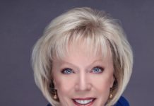 Wallace State’s Dr. Vicki Karolewics presented Shirley B. Gordon Award