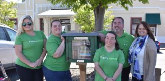 Publix installs lending library at United Way of Cullman County