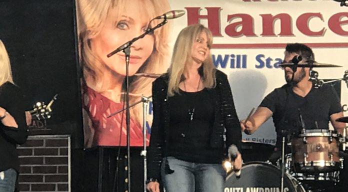 Irlene Mandrell wows at Welcome Back Hanceville concert