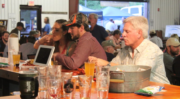 United Way Crawfish Boil sees record-breaking crowd
