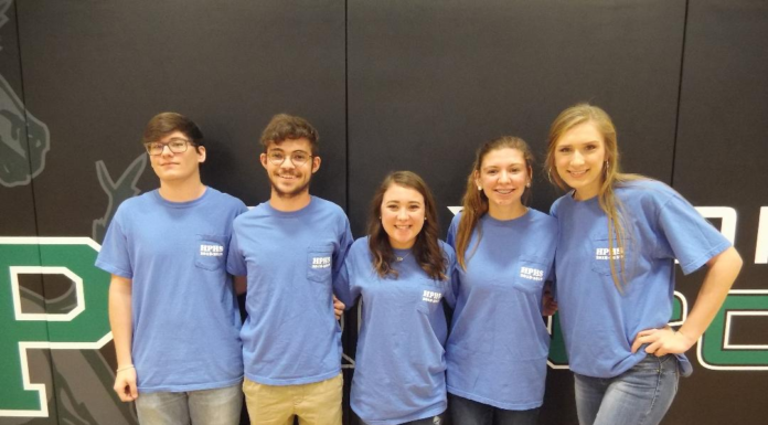 Holly Pond Key Club raising funds for Children’s of Alabama, challenging removal of ‘God’ from club pledge