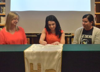 PREP CHEER: Holly Pond’s Jacey Wise signs with Wallace State