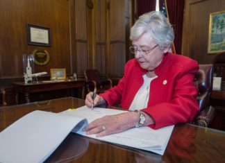 Governor Ivey delays State Tax filings