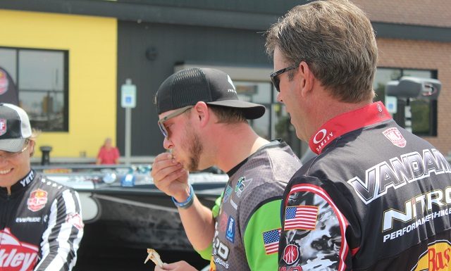 Pro anglers show off their wing-eating skills