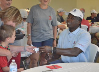 Siran Stacy joins field of players at 2nd annual Crimson Ladies of Cullman charity golf tournament