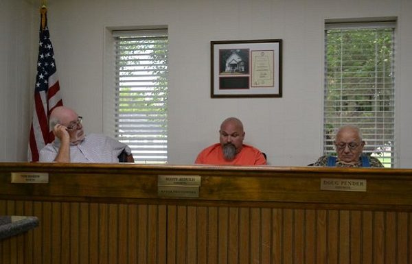 Garden City discusses possible town deputy