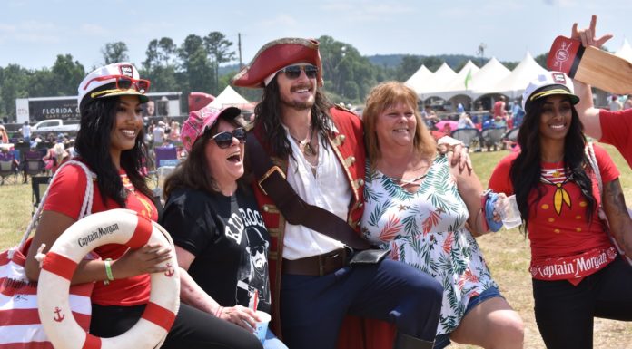 Rock the South day 2 sees less dust, better traffic