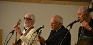 Three on a String delights at Hanceville’s 1st summer concert series event