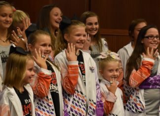 Cullman Parks and Rec cheerleaders honored for performances in national competition