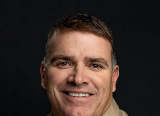 Cullman Electric Co-op lineman Jeff Osborn receives Alabama’s top honor for community service