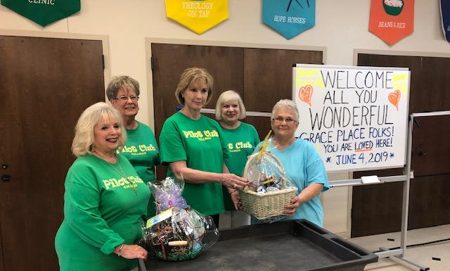 Pilot Club presents gifts to Grace Place caregivers