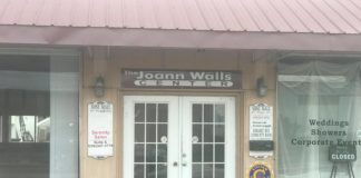 Hanceville accepting bids on 2 properties