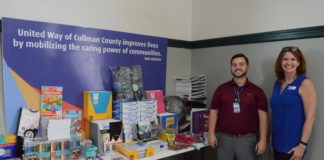 Wal-Mart Distribution gives large donation to United Way’s ‘Stuff the Bus’ school supply drive