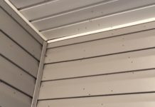 Arbor East residents swarm Cullman City Council meeting over fly problem