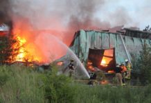 Multiple departments battle blaze in Vinemont