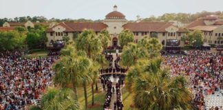 Vinemont’s Courtney Monroe earns degree from Valdosta State University