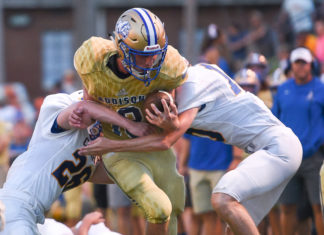 PREP FOOTBALL: Addison blasts Curry 37-0 to start season 1-0