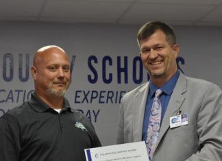CCBOE honors Holly Pond bus driver, Fairview business owners with 1st Exceptional Service awards of school year