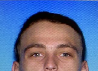 (Update) 1 arrested, 1 on the run after high-speed chase