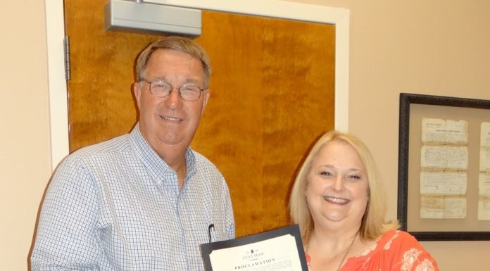 Jacobs proclaims October ‘Domestic Violence Awareness Month’ in Cullman