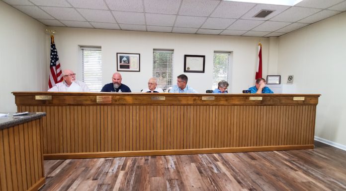 Garden City town votes on payroll projections, changes water rates