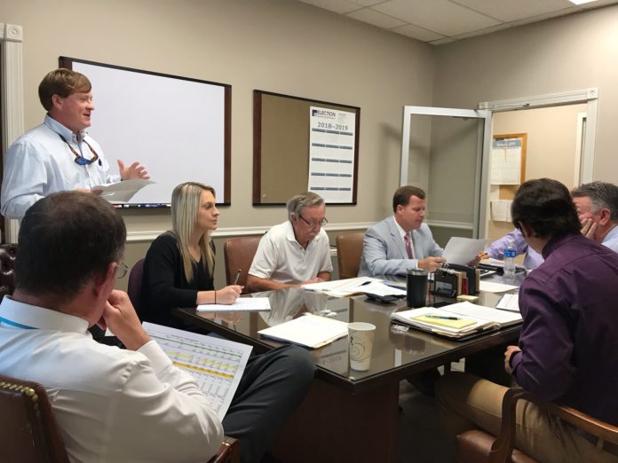 -2391207776715544201