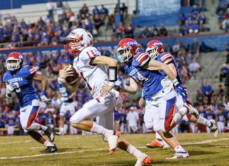 PREP FOOTBALL: Raiders collect 27-14 region win at Cordova