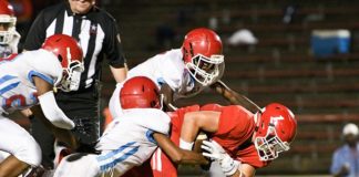 PREP FOOTBALL: Vinemont drops region matchup with Midfield, 42-30