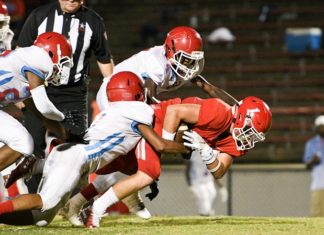 PREP FOOTBALL: Vinemont drops region matchup with Midfield, 42-30