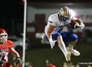 PREP FOOTBALL: Addison leaps past Vinemont on the road