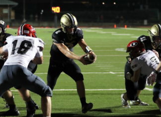 PREP FOOTBALL: Dominant 2nd half performance lifts Cullman over Decatur, 41-17