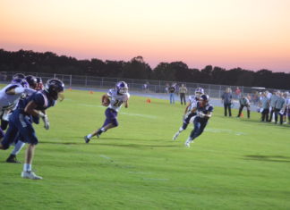 PREP FOOTBALL: Fairview defeats D.A.R. 62-41 in road shootout