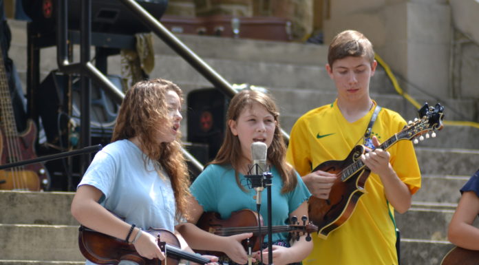 ‘We want everyone to come and spend the day with us’ – St. Bernard rocks the weekend with Blues & BBQ