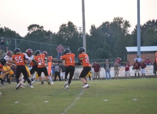 PREP FOOTBALL: Meek drops region opener to South Lamar