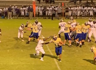 PREP FOOTBALL: Addison collects 26-6 region win over Sheffield