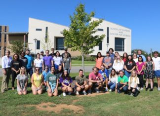 Wallace State BIO 104 class participates in Fossil Atmospheres project for Smithsonian research