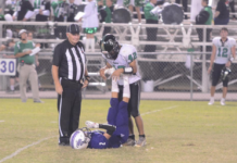Holly Pond football player’s act of kindness draws cheers from opposing fans