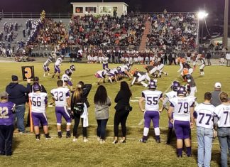 PREP FOOTBALL: Fultondale tops Hanceville 33-8