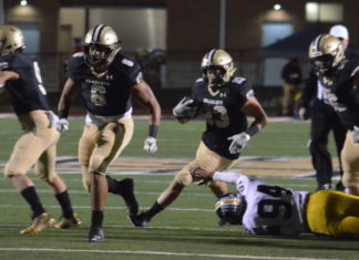 PREP FOOTBALL: Cullman wraps up regular season with rainy, 42-23 win over Fort Payne