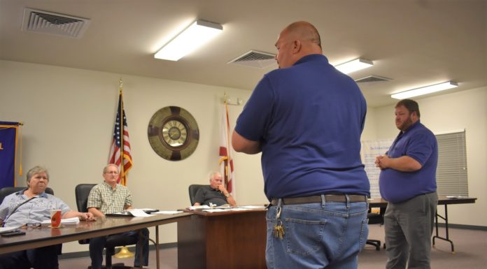 Holly Pond Council gets update on sewer, plans for 2020 Census