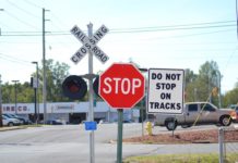 Stop signs to be removed at Arnold St. NE RR crossing