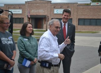 Merrill joins United Way for ‘Seeing is Believing’ tour in Cullman