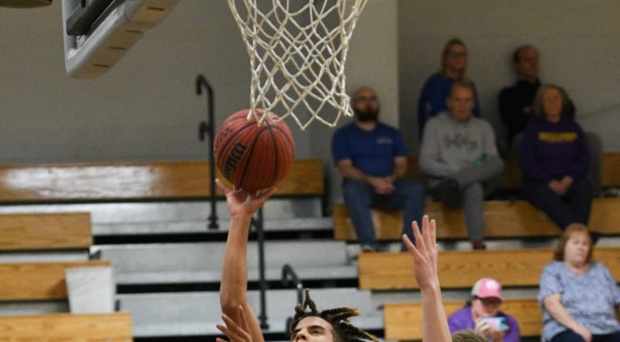 PREP BASKETBALL: Bulldogs rout Meek in Thanksgiving Tournament; Tuesday scoring recap