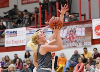 PREP BASKETBALL: Fairview sweeps Vinemont on the road; Thursday scoring recap
