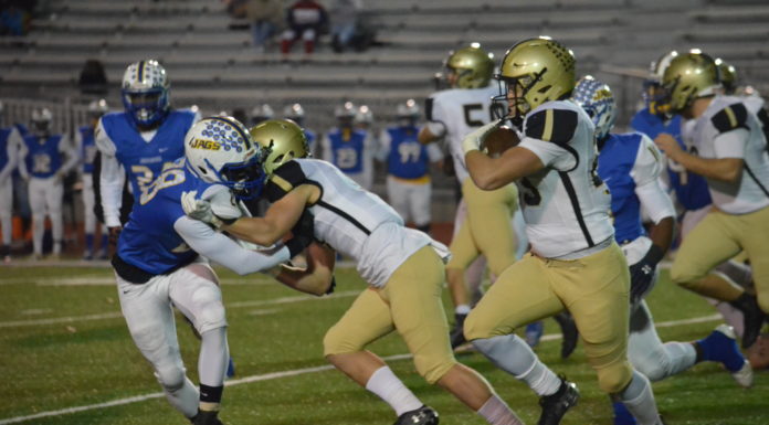 PREP FOOTBALL PLAYOFFS: Bearcats shut out Mae Jemison 20-0 to advance to round 2