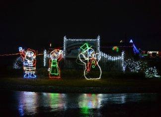 Catch the Christmas spirit at Sportsman Lake Park