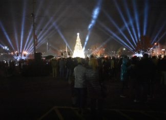 Cullman kicks off Christmas season with a bang
