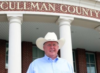 Capt. Jeff Clemons announces bid for commission chairman